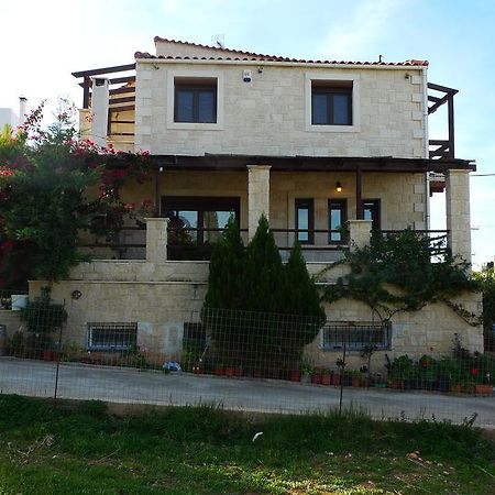 Traditional Stonehouse Vicky 헐소니소스 외부 사진