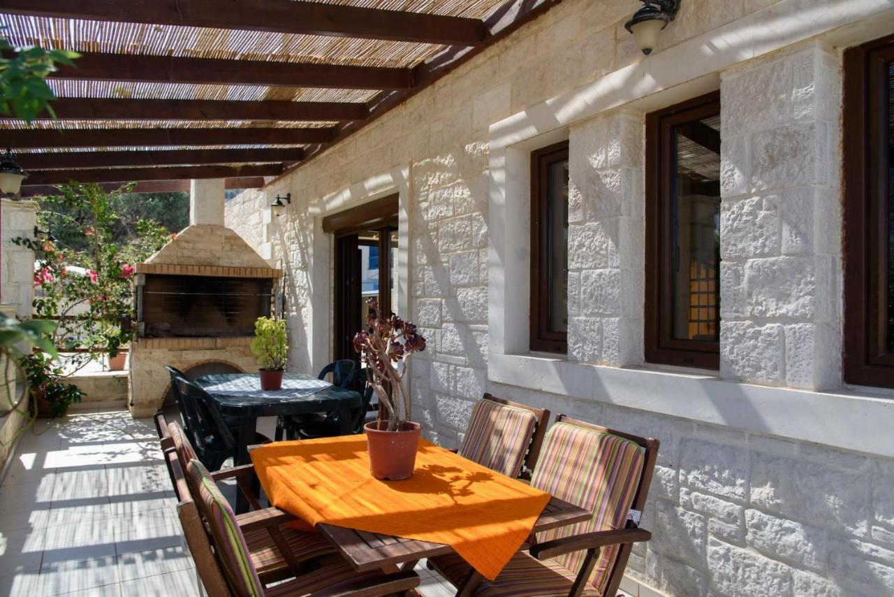 Traditional Stonehouse Vicky 헐소니소스 외부 사진