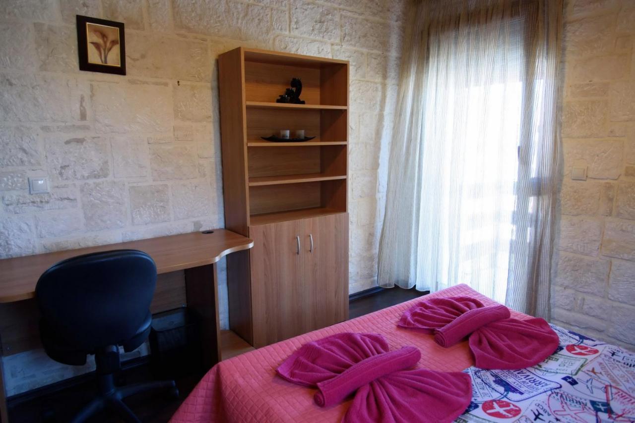 Traditional Stonehouse Vicky 헐소니소스 외부 사진